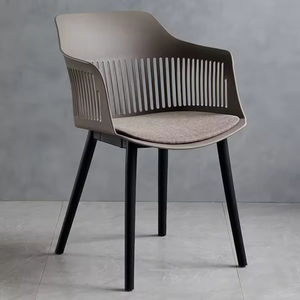 Silla de Comedor Moderna y Resistente para Exteriores, Diseño Nórdico Italiano, de Plástico, para Muebles de Hogar, Jardín, Cafetería, Restaurante, Apartamento - Product Image 1