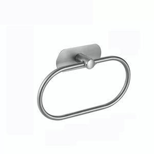 Venta al por mayor <span class=keywords><strong>baño</strong></span> pared Bounted <span class=keywords><strong>accesorios</strong></span> de barra de toalla de acero inoxidable <span class=keywords><strong>sin</strong></span> perforación - Product Image 5