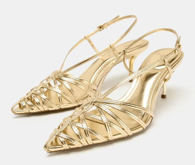 Manufacturer Custom Sandals.Fastening with an Adjustable Buckled Back Strap. High Stiletto Heel. Metallic-effect Slingback Shoes