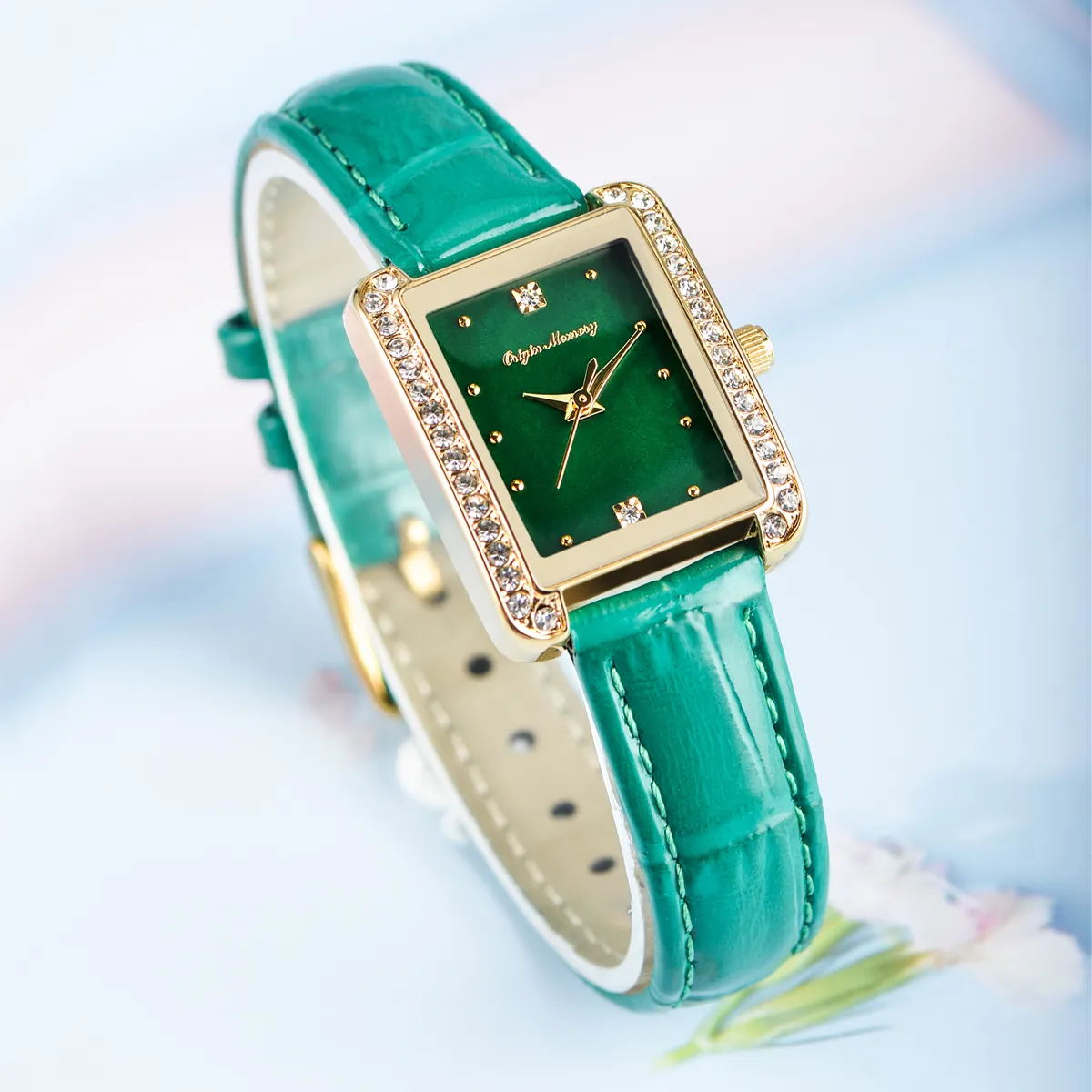 Lady green watch rectangle Diamond Black shiny leather belt Quartz Watches Waterproof Women Wrist Leather Strap Watch