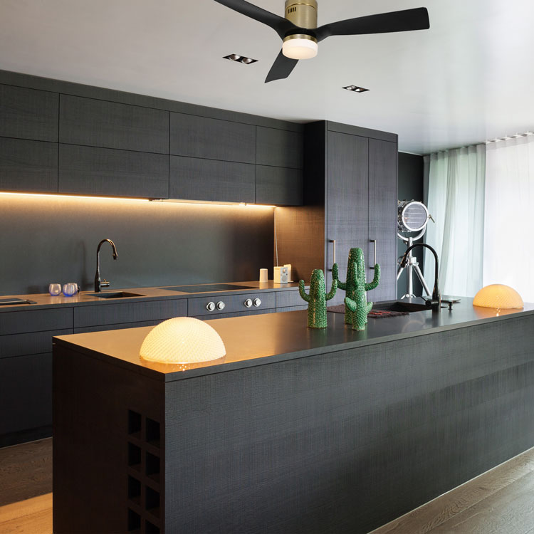 52inch Luxury Europe style ceiling fan for home decorative DC ceiling fan with LED light