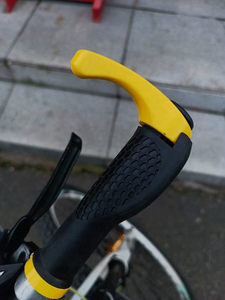 Poignées de guidon de vélo en alliage d'aluminium IRONDOENKY, avec revêtement en caoutchouc antidérapant, paire de poignées de guidon de montagne - Product Image 3