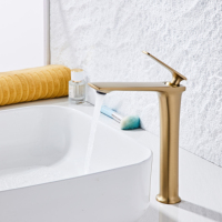 Grifo Mezclador de Lavabo Monomando de Latón Moderno Comercial, Núcleo de Válvula de Cerámica, Acabado Cromado Resistente para Baños de Alto Tráfico