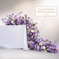Décor de scène de style européen de luxe en tissu de soie haute densité personnalisé, chemin de fleurs artificielles