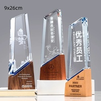 Trophées en bois et en cristal personnalisés en gros, plaques de récompense gravées au laser 3D pour événements d'entreprise et souvenirs