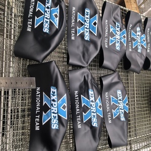 Gorro <span class=keywords><strong>de</strong></span> natación impermeable con protección para los oídos a prueba <span class=keywords><strong>de</strong></span> fugas <span class=keywords><strong>de</strong></span> silicona <span class=keywords><strong>de</strong></span> Color puro para hombres y mujeres, gorro <span class=keywords><strong>de</strong></span> natación personalizado - Product Image 4