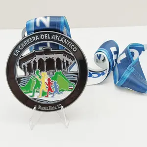 Medallas y trofeos de plata antiguos con cinta, medallas de carrera de maratón, ciclismo, natación, correr, llave deportiva de metal personalizada al por mayor