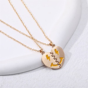 Collar de joyería de moda con colgante de corazón de sonrisa chapado en oro de nuevo estilo con cadenas de moda de diamantes para mejores amigos - Product Image 1
