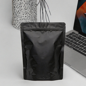 Mount Hagen 7,05oz Bio Gefriergetrockneter Instantkaffee |   Mittelstark geröstete Arabica-Bohnen |   Fair-Trade Umweltfreundlicher PE-Standbeutel | - Product Image 3