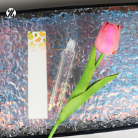 Vente chaude clair huile essentielle verre rouleau sur bouteille 10ml Rectangle cylindre bambou bouchon lèvre huile rouleau bouteille avec boule en métal