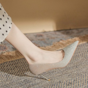 Zapatos de boda de moda para mujer, zapatos brillantes con punta en pico, zapatos de tacón alto y bajo para damas, zapatos de novia para banquetes. - Product Image 2