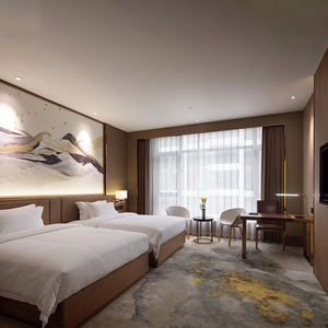 Liquidación <span class=keywords><strong>de</strong></span> Muebles para Habitaciones <span class=keywords><strong>de</strong></span> Hotel AmericInn: Armario, Base <span class=keywords><strong>de</strong></span> Cama, Cabecera, Silla, Sofá - Product Image 3