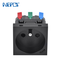 Enchufe Estándar Francés de 45*45 mm, 250V 16A, Enchufe de Alimentación sin Tornillos con Función de Carga USB y Tipo-C de 15W