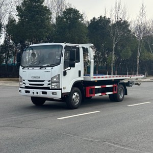 Camión Portacoches Isuzu 700P, Camión de Remolque de Plataforma Plana de 5 Toneladas, Camión de Remolque de Plataforma Deslizante de 7 Toneladas con Cabrestante - Product Image 2