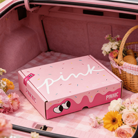 Boîte en carton ondulé personnalisée avec yeux de dessin animé, emballage en carton rose ludique à motif goutte d'eau pour solutions d'expédition de marques de snacks