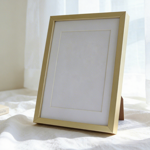 Cornice Rettangolare in Legno Kromapolis 2 Pezzi <span class=keywords><strong>per</strong></span> <span class=keywords><strong>Disegni</strong></span> dei Bambini, Formato A4, in MDF Ecologico, Colore Naturale, Verticale, <span class=keywords><strong>per</strong></span> <span class=keywords><strong>Collage</strong></span> Artistici e Foto - Product Image 4