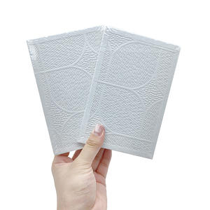 Plaque de plâtre en PVC / Plaques de <span class=keywords><strong>plafond</strong></span> en gypse revêtues de vinyle avec grilles de <span class=keywords><strong>plafond</strong></span> - Imperméable et ignifuge pour salle de bain et <span class=keywords><strong>chambre</strong></span> <span class=keywords><strong>à</strong></span> <span class=keywords><strong>coucher</strong></span> - Product Image 2