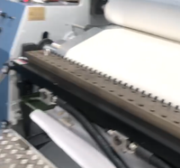 Machine électrique de stratification de revêtement de ruban d'aluminium Machine de revêtement de ruban d'asphalte avec l'emballage de film plastique