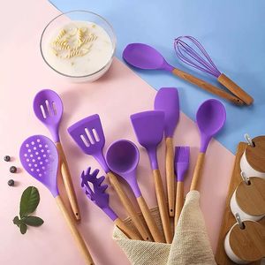 Non-Stick Eco-Friendly Sustainable Home Kitchen Accessories Highly Heat Resistance 12pcs Food Grade <b>Silicone</b> Kitchen Utensils - Product Image 4