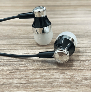 Auricular deportivo con cable Super Bass 3,5mm Auriculares para juegos Colorfu Auriculares con micrófono para <span class=keywords><strong>xiaomi</strong></span> para teléfonos Samsung - Product Image 5