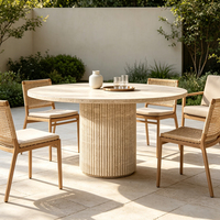 Table à manger ronde en travertin naturel, table en pierre cannelée, luxe côtier australien, table robuste anti-taches, Australie