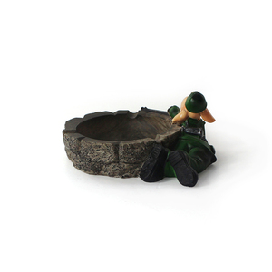 <span class=keywords><strong>Cendrier</strong></span> personnalisé drôle de figure d'animal <span class=keywords><strong>Cendrier</strong></span> de conception personnalisée avec couvercle <span class=keywords><strong>Cendrier</strong></span> en résine pour la décoration de voiture figure d'animal - Product Image 5