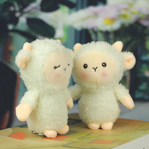 Giocattoli <span class=keywords><strong>Megan</strong></span> Cartoon Claw Machine, Portachiavi in peluche a forma di pecorella, Simpatico agnello di peluche, Bambola in cotone morbido, Regalo in peluche per bambine - Product Image 5