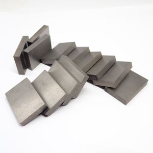 Plaques de coupe en carbure de tungstène cémenté fritté de qualité YS2T, 30*20*5.3mm, dureté 92HRA, personnalisables OEM, en alliage dur rectangulaire - Product Image 1