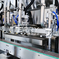 Ligne de production de remplissage entièrement automatique à pompe à engrenages servo de haute précision, très demandée, pour bouteilles en plastique et en verre