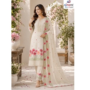 Ensemble de fête traditionnel de créateur pour femme – Élégant ensemble ethnique Kurta/Kurti, infroissable, séchage rapide, extensible, idéal pour les festivals - Product Image 1