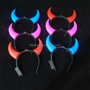Diadema <span class=keywords><strong>de</strong></span> cuerno <span class=keywords><strong>de</strong></span> <span class=keywords><strong>diablo</strong></span> LED accesorios para el cabello para fiestas conciertos <span class=keywords><strong>luz</strong></span> intermitente aros para el cabello diadema Rave - Product Image 2