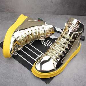 Летняя Мужская обувь новая высокая обувь модные мужские повседневные кроссовки из лакированной кожи - Product Image 3