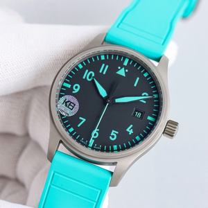 Montre à calendrier mécanique avec un design tendance et un bracelet vert - Product Image 4