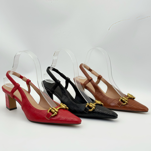 Printemps nouveau extérieur talon de rosée sandales pointues boucles décoratives à lacets talon moyen semelle extérieure en caoutchouc dos ouvert compteur tendance de la mode - Product Image 1