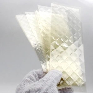Feuilles <span class=keywords><strong>de</strong></span> <span class=keywords><strong>gélatine</strong></span> <span class=keywords><strong>de</strong></span> bœuf halal <span class=keywords><strong>de</strong></span> haute qualité 160-250 <span class=keywords><strong>Bloom</strong></span> Épaississants <span class=keywords><strong>Gélatine</strong></span> <span class=keywords><strong>de</strong></span> <span class=keywords><strong>feuille</strong></span> halal pour diverses applications Facile à dissoudre - Product Image 3
