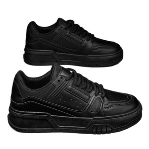 รองเท้าวิ่งและเดินผู้ชายสไตล์เรโทรสปอร์ตสุดฮิตปี 2026  กันลื่น ใส่สบาย คุณภาพสูง แบบผูกเชือก เหมาะสำหรับฤดูหนาวและฤดูใบไม้ผลิ - Product Image 1