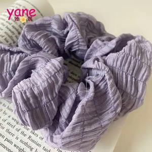 Aksesori Rambut Cantik Warna Permen, Aksesori Rambut Massal Merah Muda Scrunchies Sederhana untuk Wanita - Product Image 4