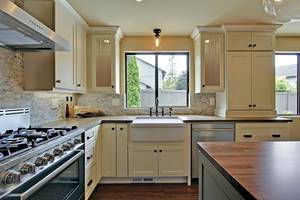 Porte d'armoire en bois Style Shaker Diverses couleurs Mélamine/HPL Matériau des armoires de cuisine Portes d'armoires de cuisine modulaires RTA