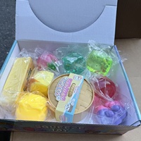 Lot de 8 jouets Squishies amusants et scintillants en forme de dumpling, fraise et glaçon pour enfants, cadeau de Noël