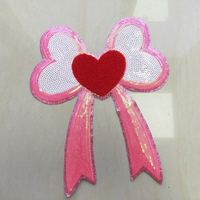 Patchs thermocollants personnalisés en gros, motif cœur rose avec nœud, grands, à paillettes, en chenille brodée, pour vêtements