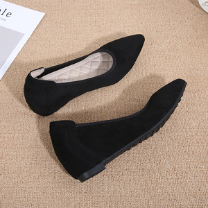 Scarpe da Donna con Tacco Nascosto per Primavera e Autunno, Nere con Piattaforma e Suola Morbida, Ideali per Assistenti di Volo e Personale Alberghiero - Product Image 2