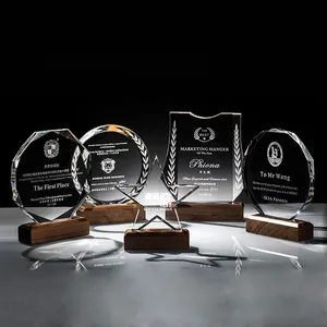 Hochwertige billige benutzer definierte Form Blank K9 Glas Trophäe Kristall Award Crystal Glass Awards Trophäen Sport Trophy Cup