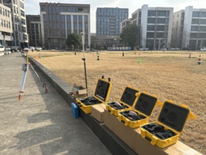 GPS de topographie <span class=keywords><strong>I76</strong></span> GNSS RTK CHC X13 RTK GNSS Base et Rover GPS différentiel RS10 Visual Lofting en promotion - Product Image 5