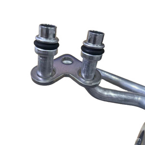 Conjunto de tubería de aceite del radiador de transmisión original Tiguan importado 5ND 317 027 B - Product Image 4
