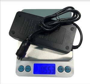 Cargador de Bicicleta Eléctrica de 42V 4A para Baterías de Litio, Cargadores de Scooter Eléctrico con Enchufe Europeo Grande y Conector <span class=keywords><strong>Bosch</strong></span> - Product Image 3