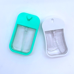 Venta al por mayor <span class=keywords><strong>de</strong></span> tarjetas <span class=keywords><strong>de</strong></span> perfume recargables con forma <span class=keywords><strong>de</strong></span> teléfono <span class=keywords><strong>de</strong></span> PETG <span class=keywords><strong>de</strong></span> 20ml, 30ml, 38ml, 45ml, 50ml para botella pulverizadora <span class=keywords><strong>de</strong></span> desinfectante <span class=keywords><strong>de</strong></span> manos - Product Image 5