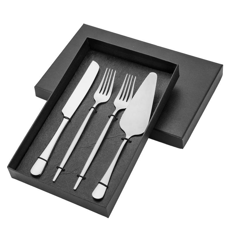 ชุดมีดและตะหลิว (2 ส้อม 4 ชิ้น)