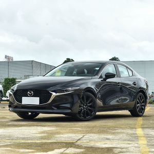 Auto Compacto 2025 <span class=keywords><strong>Mazda</strong></span> <span class=keywords><strong>3</strong></span> Axela 1.5L, Cuatro Puertas, Cinco Asientos, Sedán, Transmisión Manual de 6 Velocidades, Gasolina, Autos Usados - Product Image 3