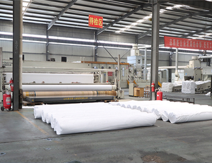 Tissu <span class=keywords><strong>géotextile</strong></span> pour l'agriculture de <span class=keywords><strong>jardin</strong></span> 300g <span class=keywords><strong>Prix</strong></span> du <span class=keywords><strong>géotextile</strong></span> pour <span class=keywords><strong>géotextile</strong></span> de fibre PET de route - Product Image 3