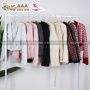 KingAAA <span class=keywords><strong>Giacca</strong></span> Invernale Vintage Autentica di <span class=keywords><strong>Tweed</strong></span> Usata da Donna, Cappotto Corto Retrò di Design, Abbigliamento da Sfilata - Product Image 4